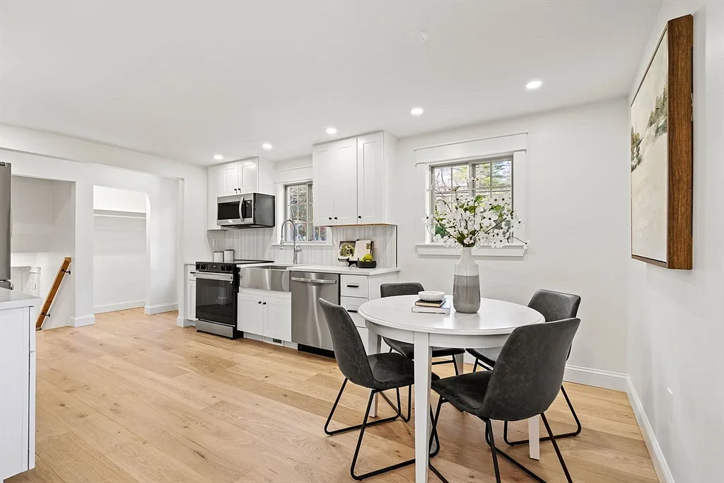 Kitchen and dining area
